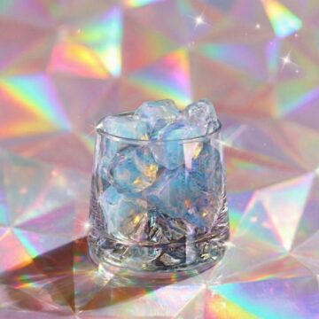 The Crystal Diffuser (Mountain Vessel)